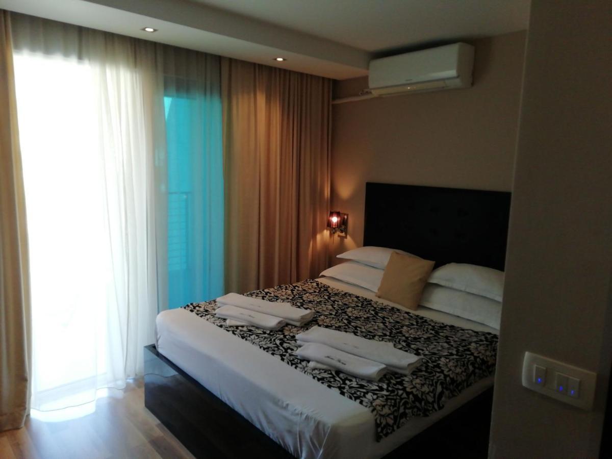 Apartments And Rooms Grand Palazzo Budva Exterior photo